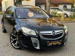 Schwarz Gebraucht 2011 Opel Insignia OPC Kombi | 11.790 € (Fairer Preis)