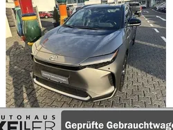 Palladiumsilber metallic / da Gebraucht 2022 Toyota bZ4X Comfort SUV | 29.940 € (Guter Preis)