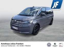 Pure grey Gebraucht 2025 VW T7 Life Van | 67.980 € (Teuer)