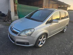 Grau Gebraucht 2006 Opel Zafira Van / Kleinbus | 1.700 € (Superpreis)