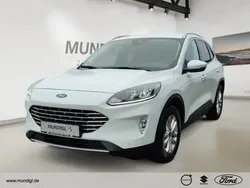 Weiss Gebraucht 2022 Ford Kuga Titanium SUV | 28.730 € (Fairer Preis)