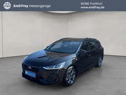 Agate black metallic Gebraucht 2024 Ford Focus ST-Line Kombi | 26.250 € (Guter Preis)