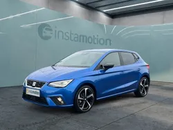 Blau Gebraucht 2024 Seat Ibiza FR Limousine | 20.895 € (Fairer Preis)