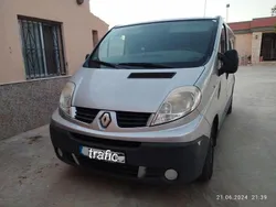 Silber Gebraucht 2008 Renault Trafic Van | 5.200 €