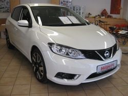 Weiß metallic Gebraucht 2016 Nissan Pulsar N-Connecta Limousine | 19.200 €