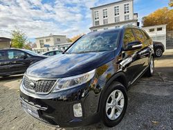 Schwarz Gebraucht 2013 Kia Sorento Vision SUV | 8.390 € (Fairer Preis)