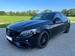 Schwarz Gebraucht 2017 Mercedes C63 AMG AMG Limousine | 45.999 € (Etwas zu teuer)