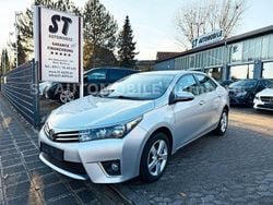 Silber Gebraucht 2015 Toyota Corolla Life Limousine | 10.800 € (Fairer Preis)