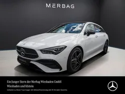 Polarweiß Gebraucht 2024 Mercedes CLA200 Shooting Brake AMG Line Premium Kombi | 37.890 € (Teuer)