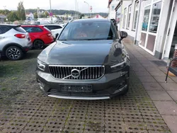 Grau Gebraucht 2019 Volvo XC40 Inscription SUV | 24.200 € (Guter Preis)