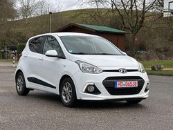Weiß Gebraucht 2016 Hyundai i10 Passion Kleinwagen | 6.190 € (Fairer Preis)
