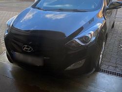 Schwarz Gebraucht 2012 Hyundai i30 Limousine | 5.300 € (Etwas zu teuer)