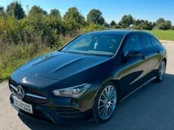 Schwarz Gebraucht 2020 Mercedes CLA200 Shooting Brake AMG line Kombi | 25.500 € (Fairer Preis)