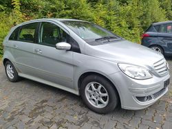 Silber Gebraucht 2006 Mercedes B170 Van / Kleinbus | 3.100 € (Superpreis)