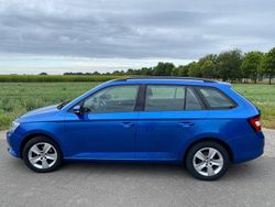 Blau Gebraucht 2018 Skoda Fabia Ambition Kleinwagen | 7.500 €