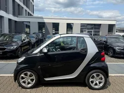 Schwarz Gebraucht 2011 Smart ForTwo Cabrio Cabrio | 4.900 € (Fairer Preis)