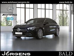 Schwarz metalliclack kosmossch Gebraucht 2019 Mercedes CLA180 Shooting Brake Progressive Kombi | 24.880 € (Fairer Preis)