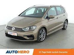 Braun Gebraucht 2016 VW Golf Sportsvan Allstar Van / Kleinbus | 15.950 € (Fairer Preis)
