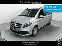 Brillantsilber Gebraucht 2023 Mercedes V250 Van / Kleinbus | 53.900 € (Guter Preis)