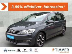 Grau Gebraucht 2022 VW Touran Highline Van / Kleinbus | 26.890 € (Superpreis)