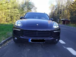 Schwarz Gebraucht 2017 Porsche Cayenne Platinum Edition SUV | 39.000 € (Etwas zu teuer)