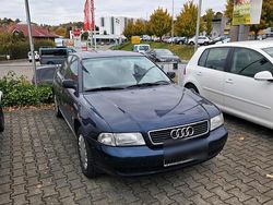 Blau Gebraucht 1995 Audi A4 Limousine | 1.100 €
