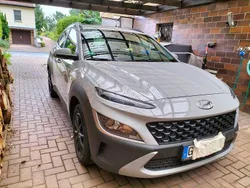 Grau Gebraucht 2021 Hyundai Kona Trend SUV | 17.470 € (Guter Preis)