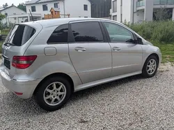 Silber Gebraucht 2010 Mercedes B180 Van / Kleinbus | 6.300 € (Teuer)