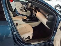 Blau Gebraucht 2022 Mercedes A200 Progressive Limousine | 29.990 € (Fairer Preis)
