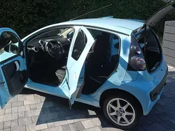 Blau Gebraucht 2013 Citroën C1 Kleinwagen | 5.600 €