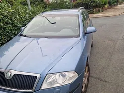 Blau Gebraucht 2007 Skoda Octavia LAURIN & KLEMENT Kombi | 2.500 € (Fairer Preis)