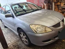 Silber Gebraucht 2003 Mitsubishi Lancer Comfort Edition Limousine | 1.800 € (Etwas zu teuer)