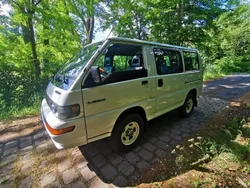 Weiß Gebraucht 1992 Mitsubishi L300 SUV | 22.900 €