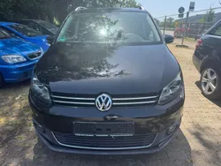 Schwarz Gebraucht 2012 VW Touran Cross Van / Kleinbus | 6.500 € (Superpreis)