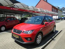 Rot Gebraucht 2020 Seat Arona Style SUV | 9.990 € (Guter Preis)