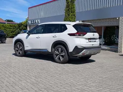 Weiß Gebraucht 2024 Nissan X-Trail Tekna SUV | 38.990 € (Fairer Preis)