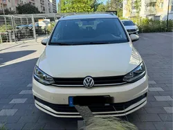 Beige Gebraucht 2019 VW Touran Comfortline Van / Kleinbus | 13.499 € (Guter Preis)