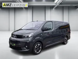 Grau Gebraucht 2024 Opel Zafira Life Edition Van | 33.895 €
