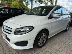 Weiß Gebraucht 2019 Mercedes B180 Van / Kleinbus | 15.650 € (Guter Preis)