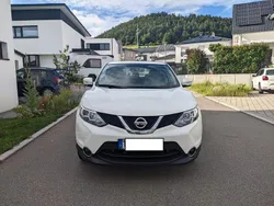 Weiß Gebraucht 2014 Nissan Qashqai Acenta SUV | 8.500 € (Guter Preis)