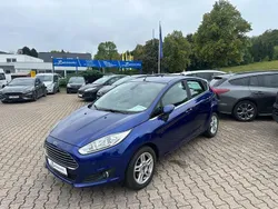 Blau Gebraucht 2015 Ford Fiesta Titanium Kleinwagen | 7.990 € (Fairer Preis)