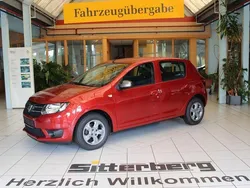 Rot Gebraucht 2015 Dacia Sandero Celebration Kleinwagen | 8.900 € (Fairer Preis)