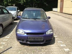 Blau Gebraucht 1997 Opel Corsa Swing Limousine | 550 € (Superpreis)