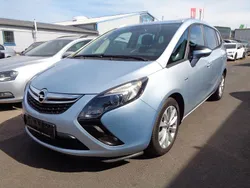 Blau Gebraucht 2015 Opel Zafira Style Van / Kleinbus | 7.799 € (Fairer Preis)