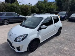 Weiß Gebraucht 2011 Renault Twingo Kleinwagen | 3.600 € (Fairer Preis)
