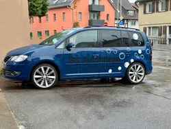 Blau Gebraucht 2009 VW Touran Van / Kleinbus | 3.499 € (Fairer Preis)