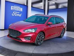 Ruby red (metallic) Gebraucht 2020 Ford Focus ST-Line Kombi | 18.890 € (Etwas zu teuer)