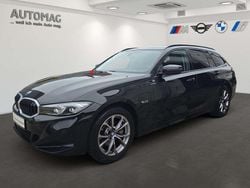 Schwarz uni Gebraucht 2022 BMW 330e Sport Line Kombi | 29.990 € (Guter Preis)