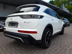 Polar weiß polar weiß Gebraucht 2022 DS Automobiles DS7 Crossback Performance Line Plus SUV | 28.783 € (Fairer Preis)