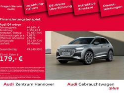 Grau Gebraucht 2025 Audi Q4 e-tron S-Line SUV | 44.840 €